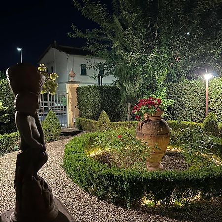 Borgo Di Beppe E Gloria Suite San Giovanni Valdarno Luaran gambar