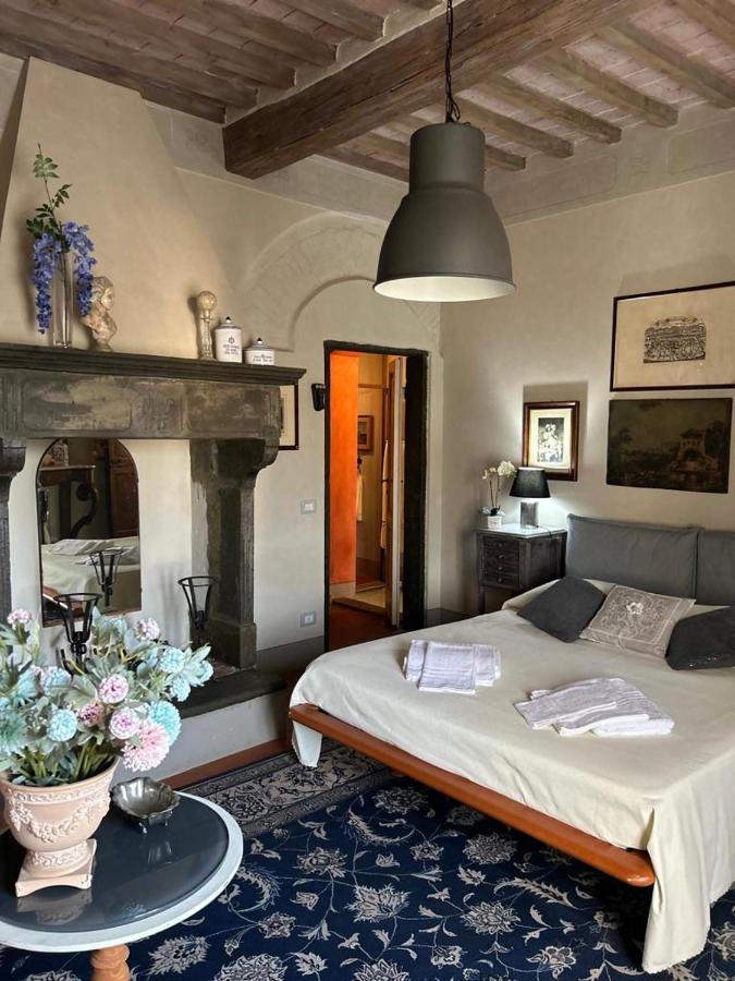 Borgo Di Beppe E Gloria Suite San Giovanni Valdarno Luaran gambar