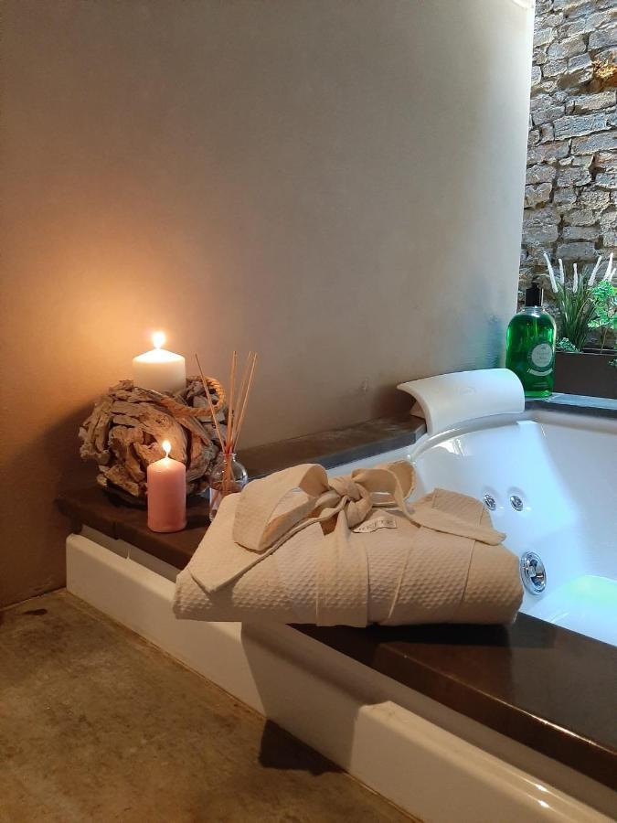 Borgo Di Beppe E Gloria Suite San Giovanni Valdarno Luaran gambar