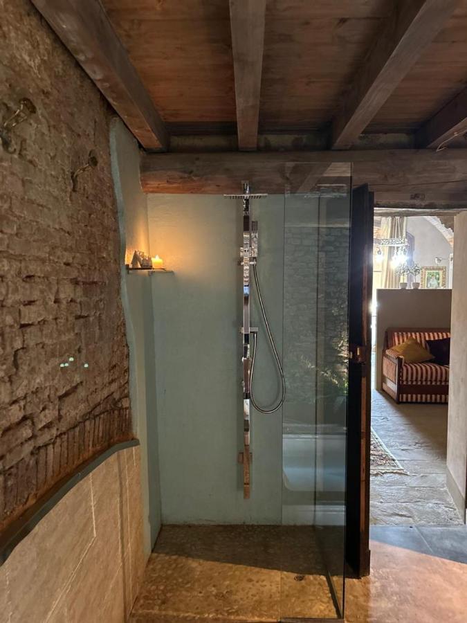 Borgo Di Beppe E Gloria Suite San Giovanni Valdarno Luaran gambar